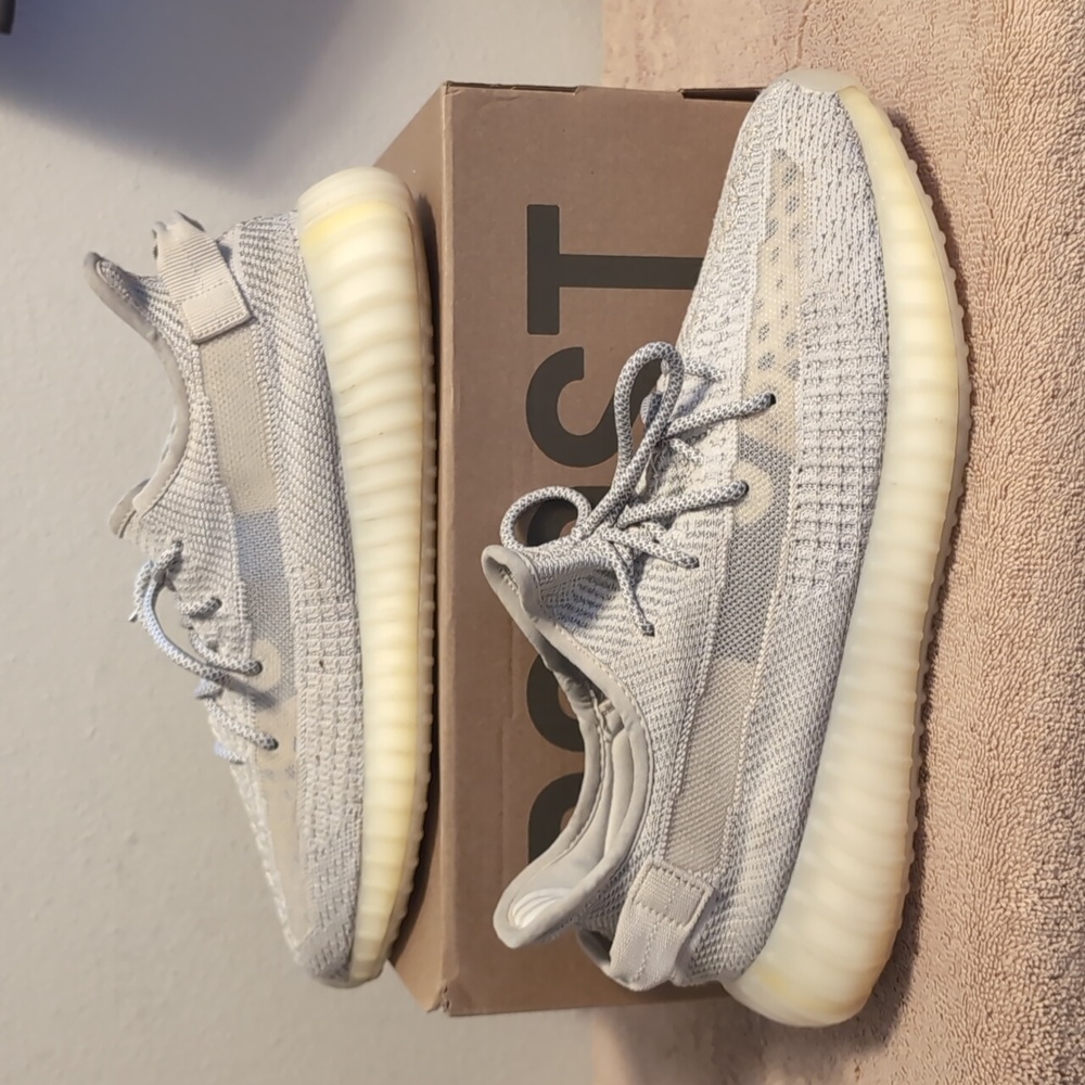 🔥 Yeezy Boost 350 Size 12